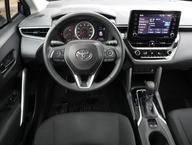 2022 toyota corolla cross le