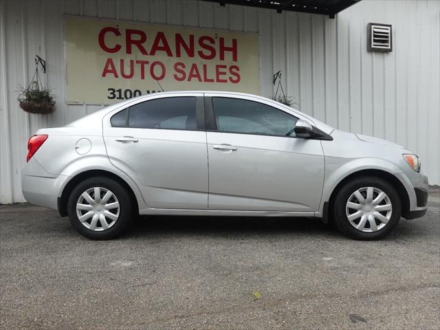 2013 chevrolet sonic ls
