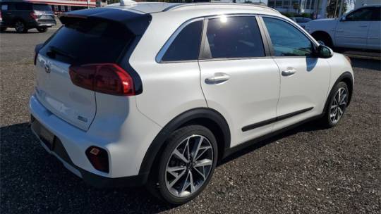 2020 Kia Niro touring