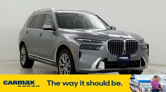 2023 BMW X7