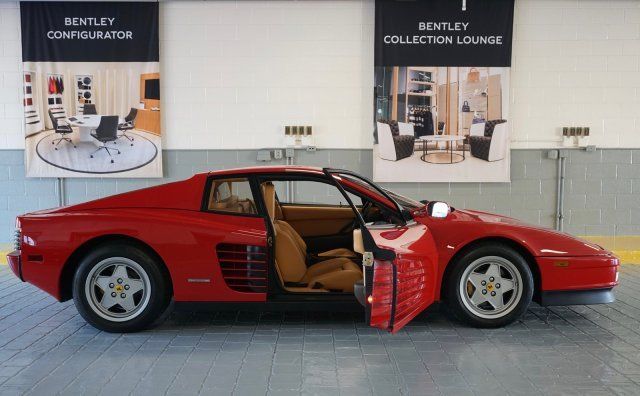 1989 ferrari testarossa!! super low miles and nice!