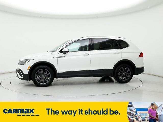 2022 volkswagen tiguan se