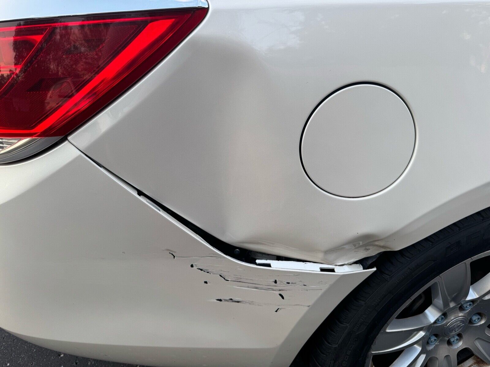 2012 buick lacrosse premium
