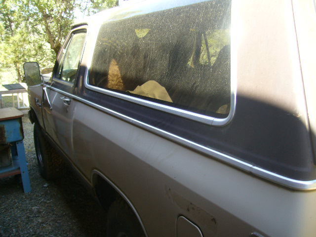 1983 4x4 dodge ramcharger prospector with 440 engine, for parts or restoration