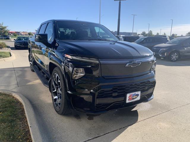 2024 chevrolet silverado ev rst