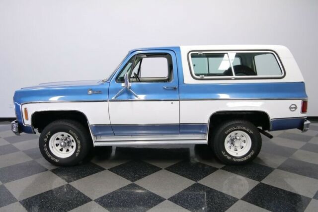 offroad 4x4 classic truck 350 v8