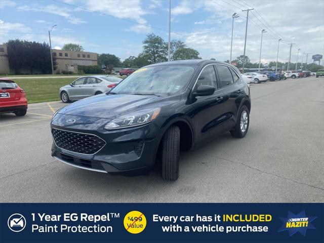 2022 ford escape se