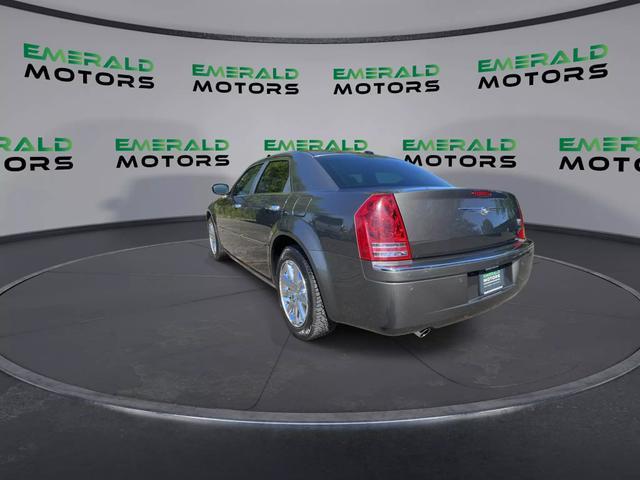 2010 chrysler 300c base