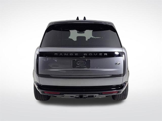 2023 land rover range rover p400 se