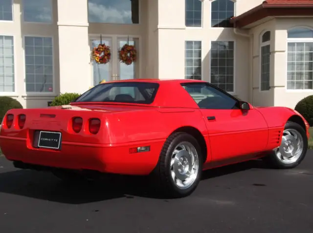 1994 corvette convertible w/removable hardtop 1,333 actual miles, none better!