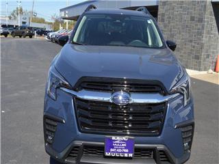 2024 Subaru Ascent limited 8-passenger