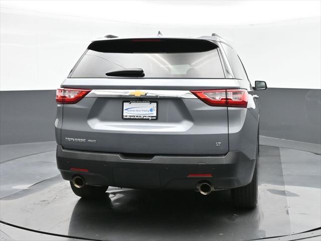 2021 chevrolet traverse lt leather