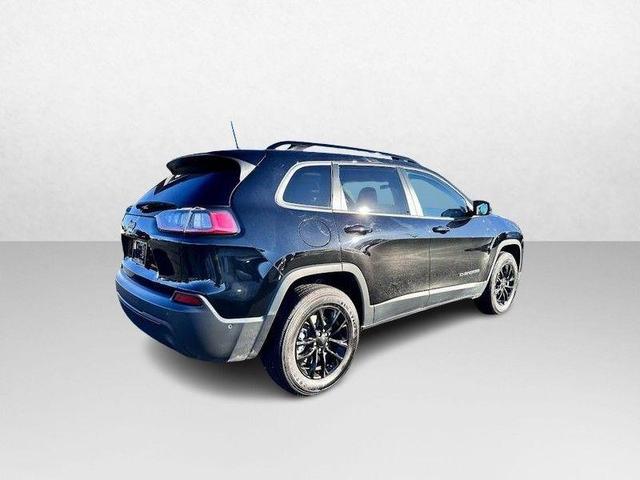 2023 jeep cherokee altitude lux