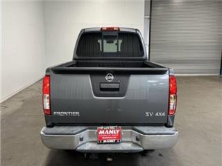 2018 Nissan Navara (Frontier) sv