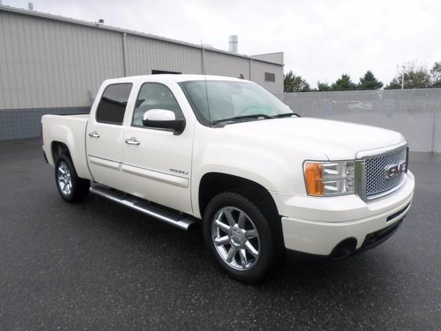 2012 gmc sierra 1500 denali awd denali 4dr crew cab 5.8 ft. sb for sale in milford, delaware