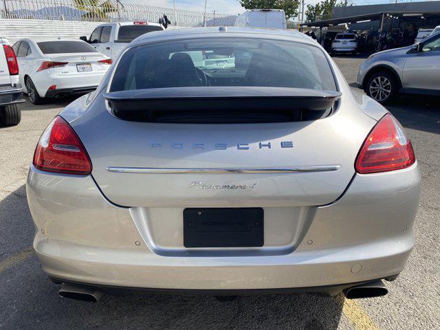 2012 porsche panamera 4
