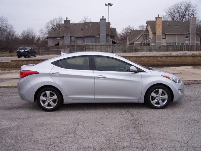 used 2013 hyundai elantra limited sedan tulsa, ok 74112 for sale in tulsa, oklahoma