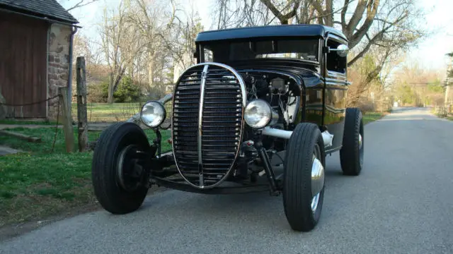 34 ford pickup, 283 chevy, 4-speed, 9-inch, henry steel chop traditional build!