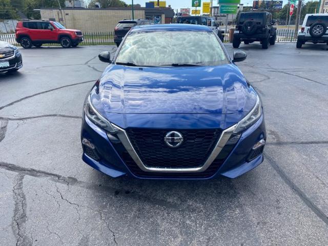 2019 nissan altima 2.5 sr