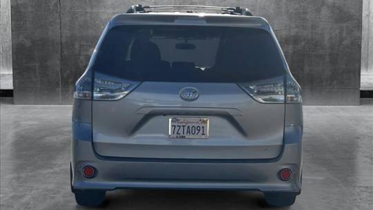 2012 Toyota Sienna