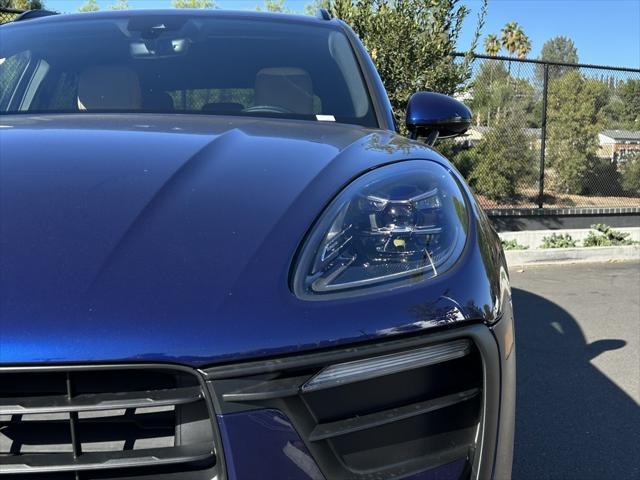 2024 porsche macan base