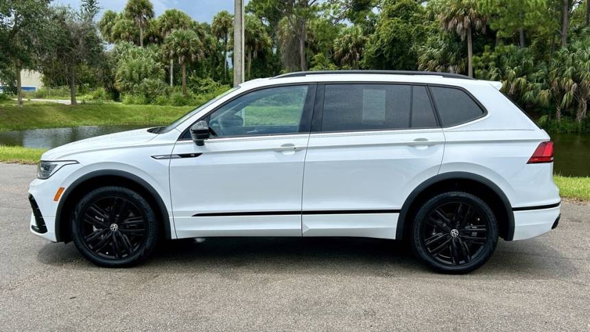 2022 volkswagen tiguan se r-line black