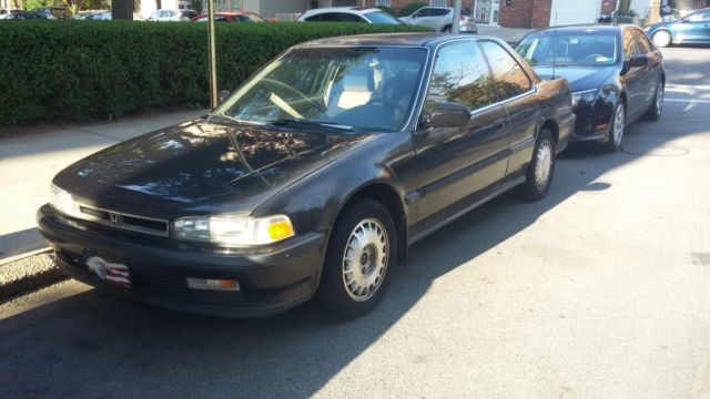 ex model, low miles - carbon fiber hood, turbo charger, sunroof