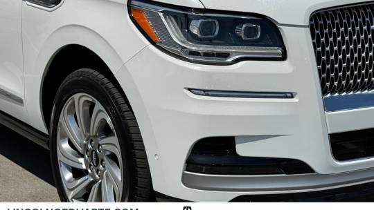 2024 Lincoln Navigator