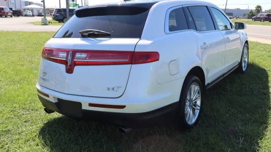 2019 Lincoln MKT