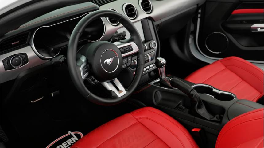 2022 ford mustang gt premium