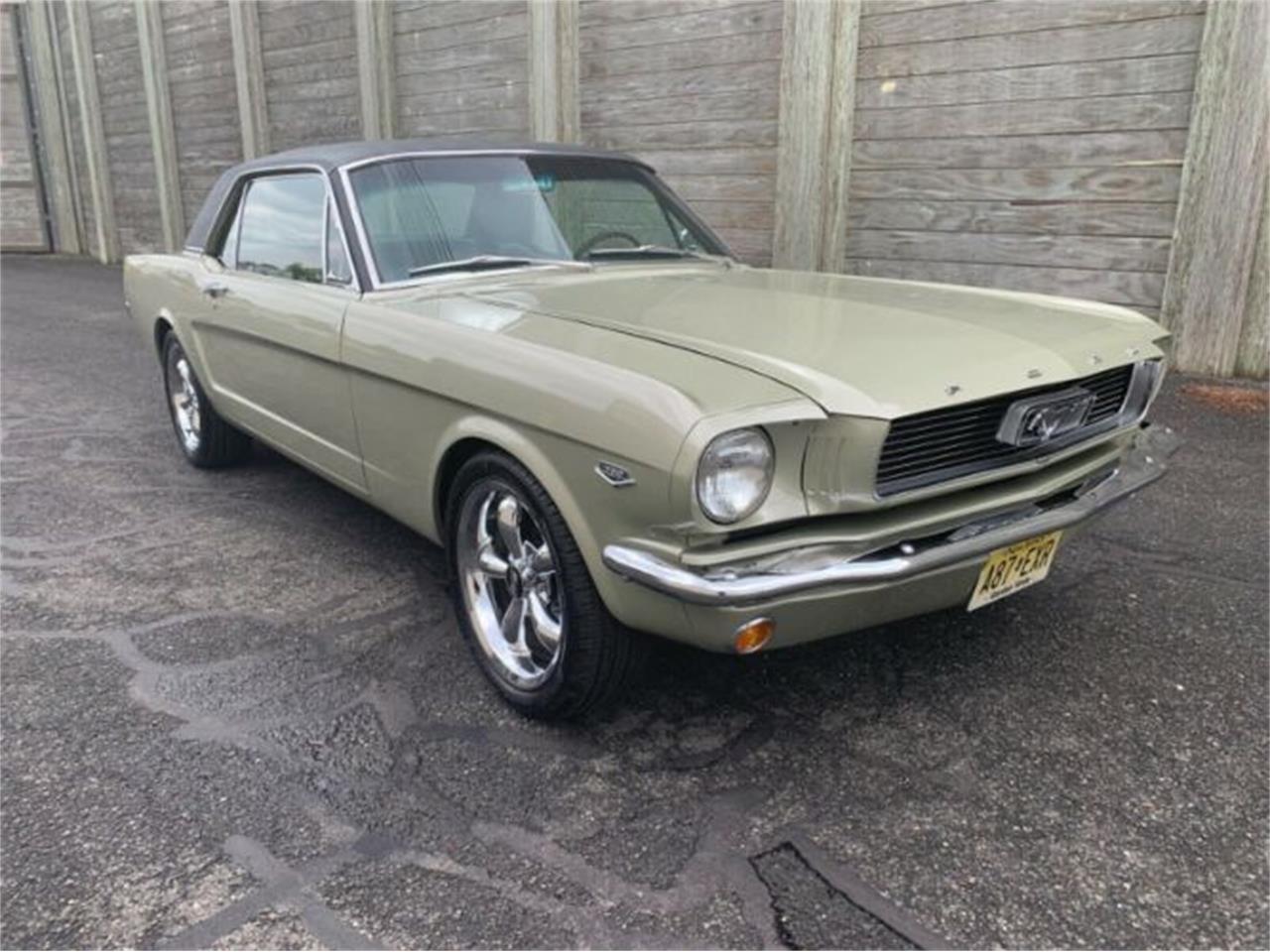 1966 ford mustang
