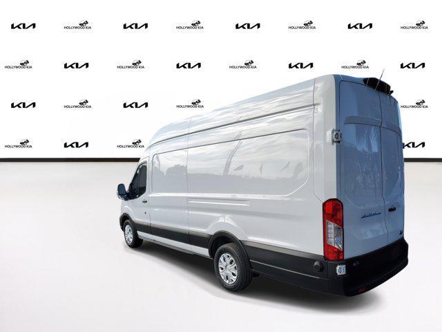 2022 ford transit-350 base