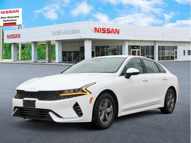 2023 kia k5 lxs