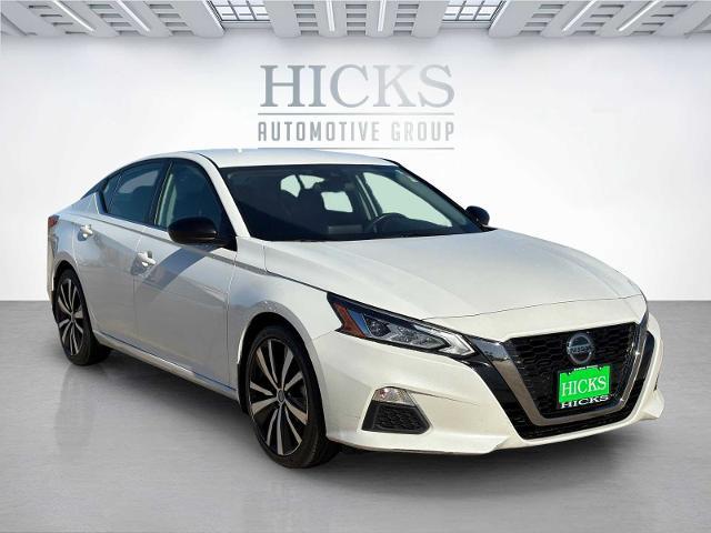 2022 nissan altima 2.5 sr