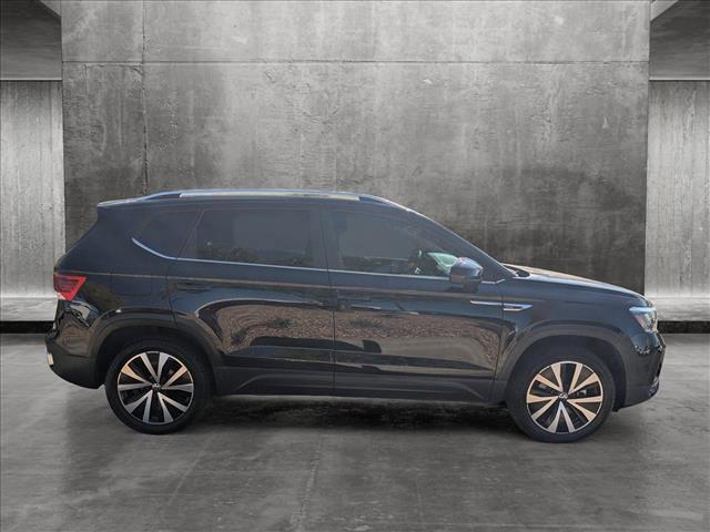 2022 volkswagen taos 1.5t se