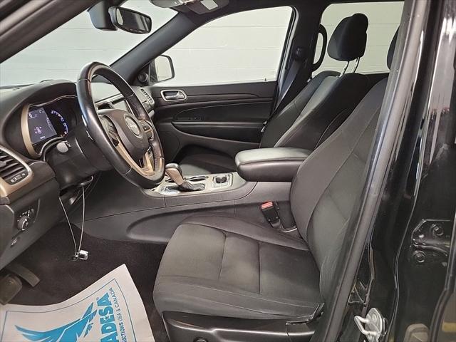 2017 jeep grand cherokee laredo