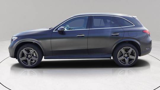 2025 Mercedes-Benz GLC