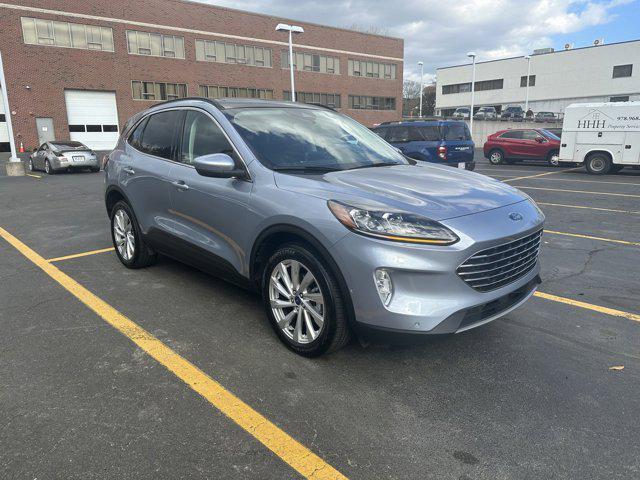 2022 ford escape titanium