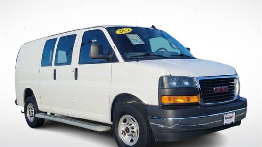 2022 gmc savana 2500
