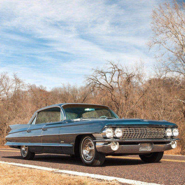 1961 cadillac series 62 six-window hardtop sedan