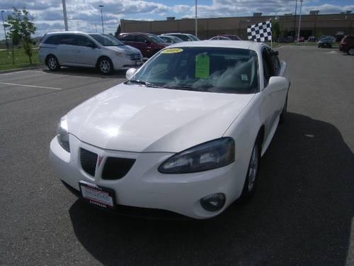 2005 pontiac grand prix 4dr sedan base base for sale in grand forks, north dakota