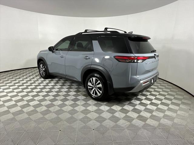 2022 nissan pathfinder sl 2wd