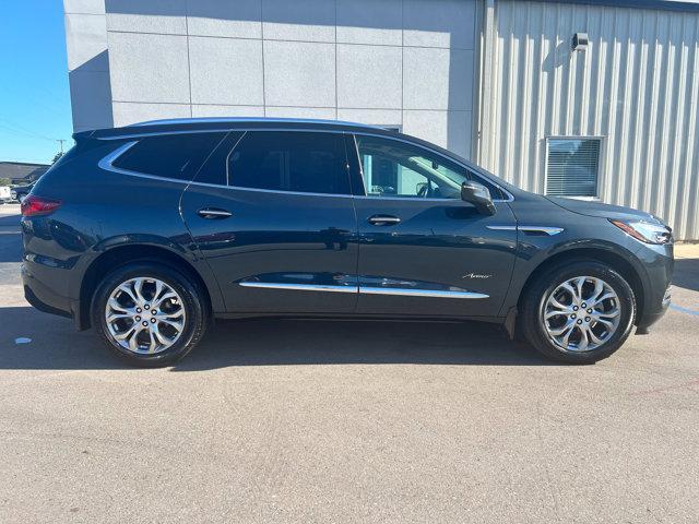 2019 buick enclave avenir