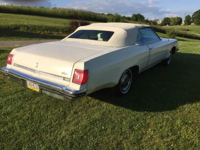 1975 delta eighty-eight royale convertible