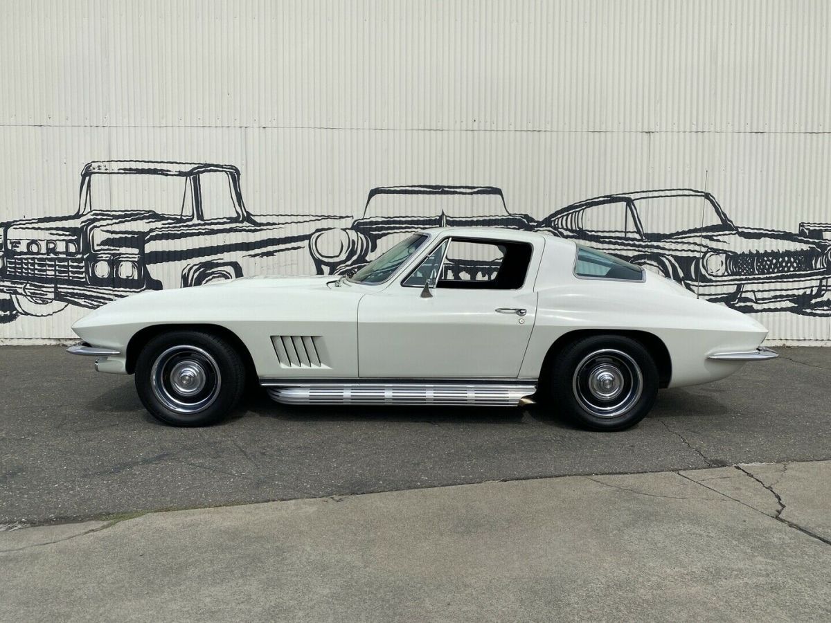 1967 chevrolet corvette 54177 miles white coupe