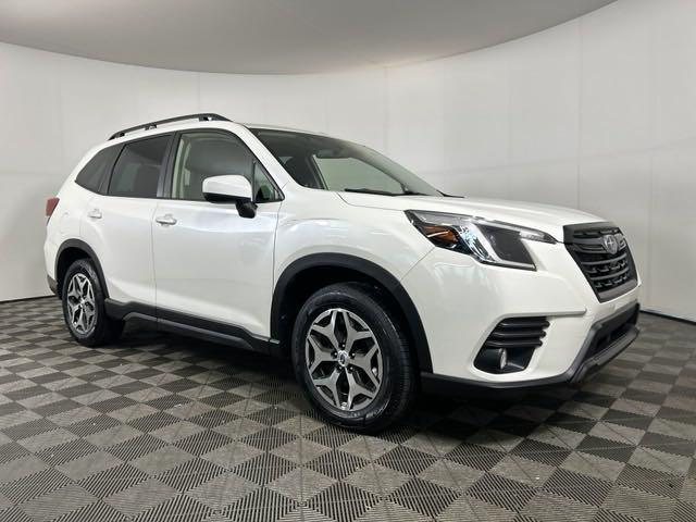 2023 subaru forester premium