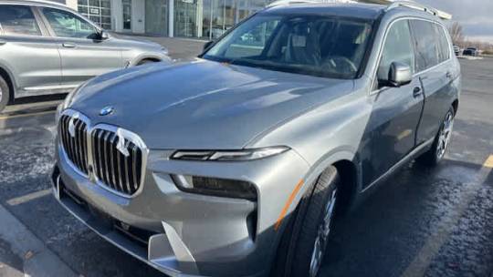 2025 BMW X7