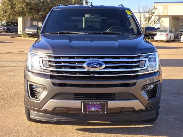 2018 ford expedition xlt