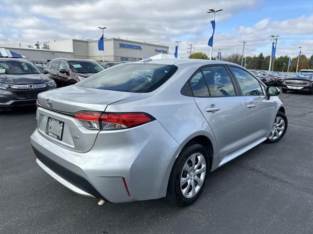 2021 toyota corolla le