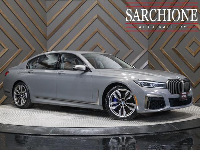 2022 bmw m760 xdrive